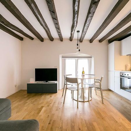 Milano Apartments Mortara Eksteriør billede