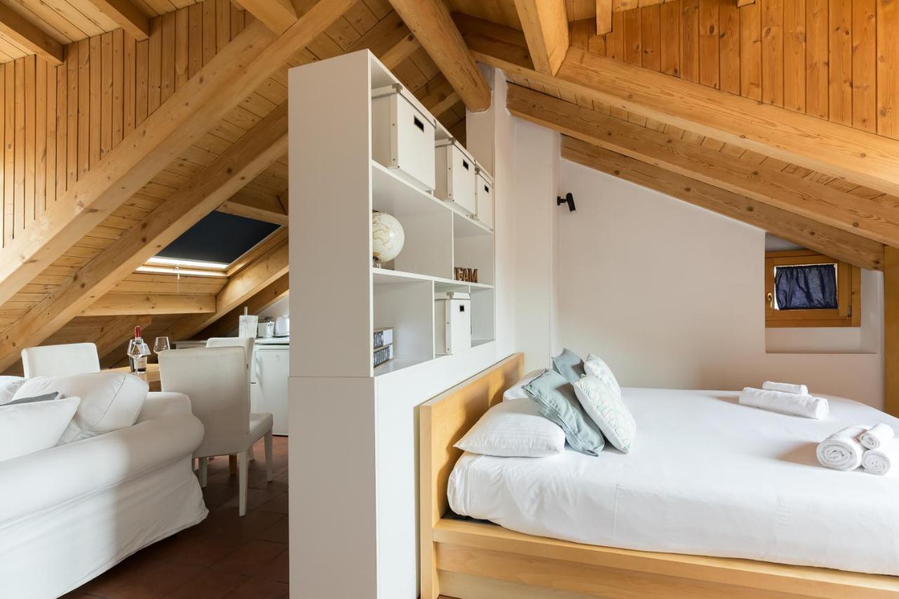 Milano Apartments Mortara Eksteriør billede